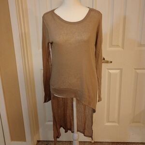 NWT high-low blouse / SM